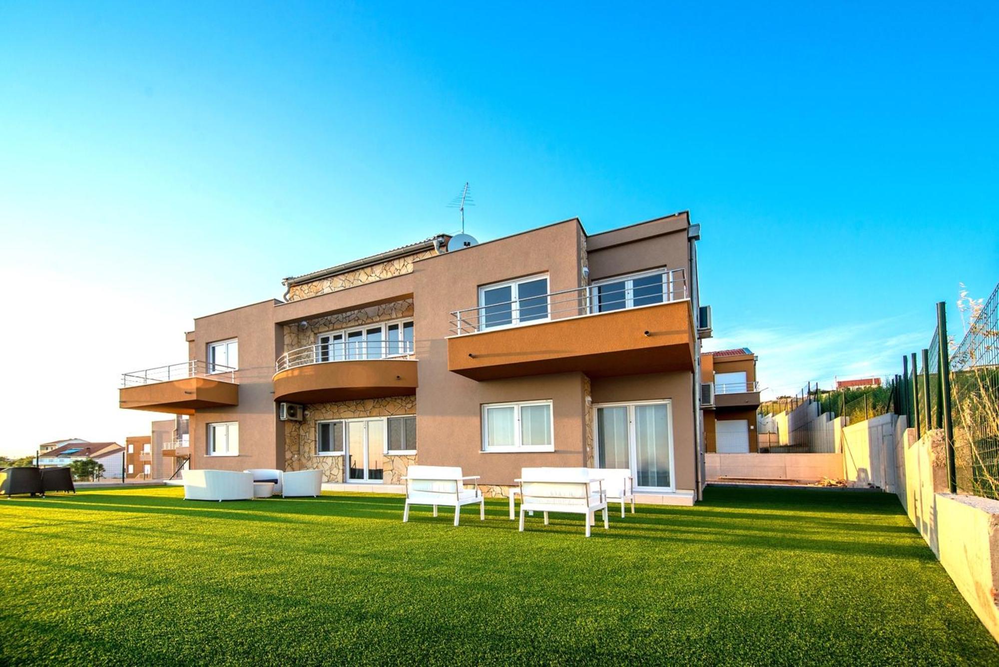 Apartments Nicolas - Beach & Sea 10M Away - Amazing Sea View! Ртина Экстерьер фото